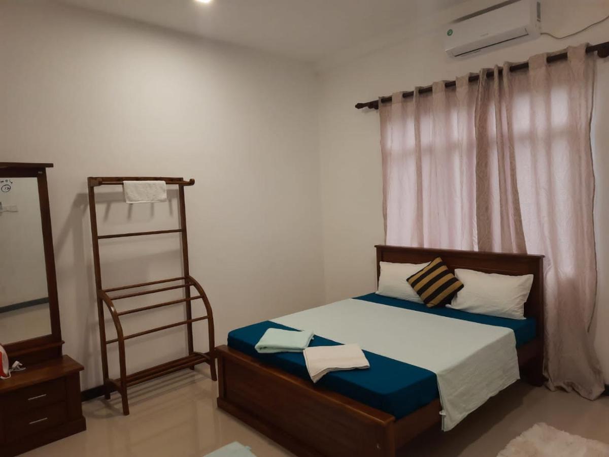 Vidushi Home Minuwangoda Екстериор снимка