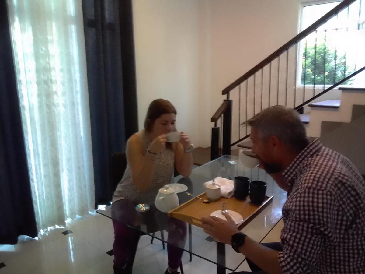 Vidushi Home Minuwangoda Екстериор снимка